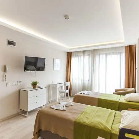 Holas Apartman
