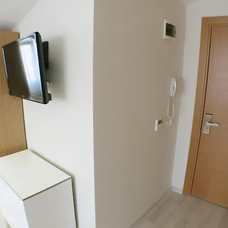 Apartment Holas *